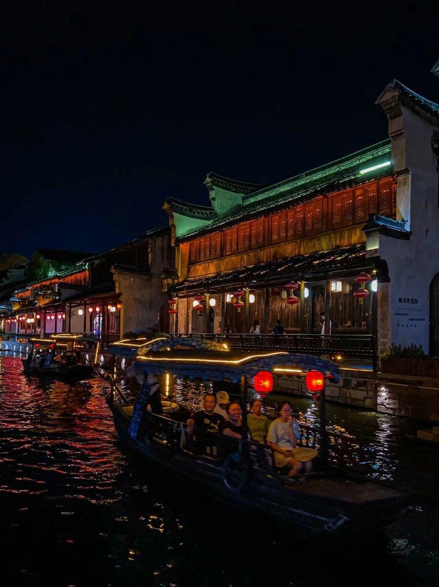 有个太抠门的班主任是什么体验？游戏画面